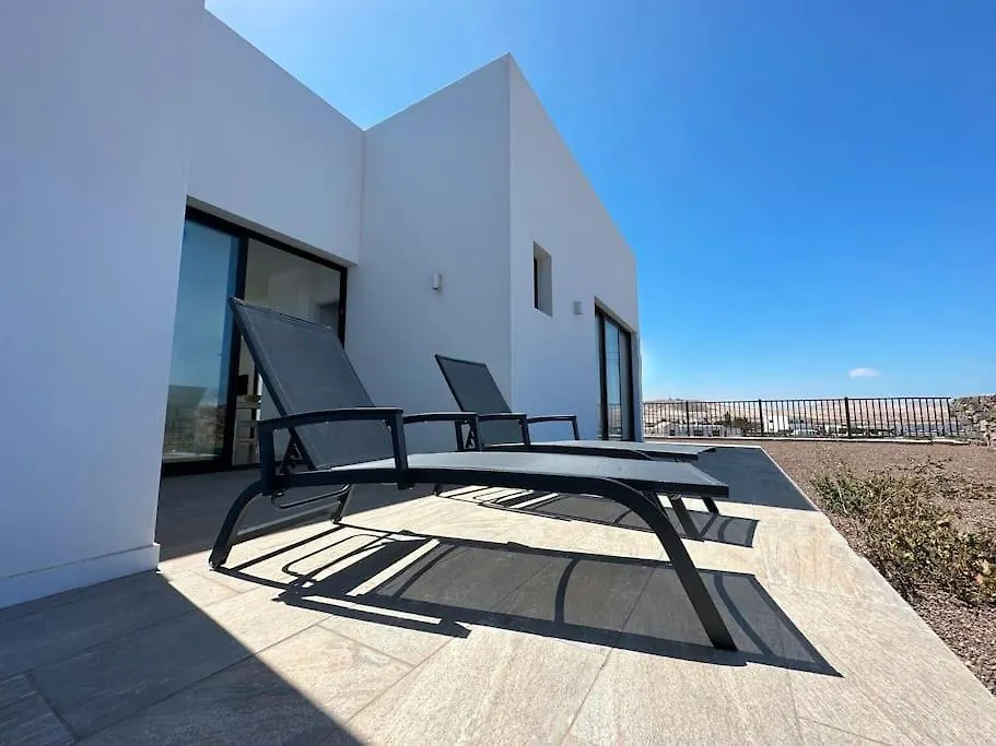 Villa With Views In Lajares Espanha